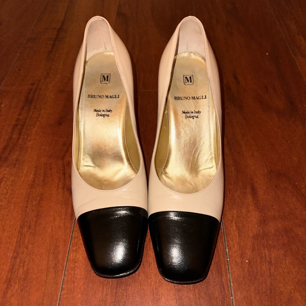 BRUNO MAGLI VINTAGE TWO TONE MID HEEL MATILDA DEJERF VIBE